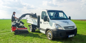 Zahrady snů Daniel Purgert, naše technika, Iveco, vermeer 600tx, hydraulická lžíce 4v1