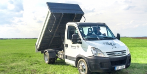 Zahrady snů Daniel Purgert, naše technika, Iveco sklápěč 2t