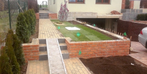 Zahrady snů Daniel Purgert, zahrada s přemostěním, realizace zahrad autorské zahrady ORIGINAL GARDEN